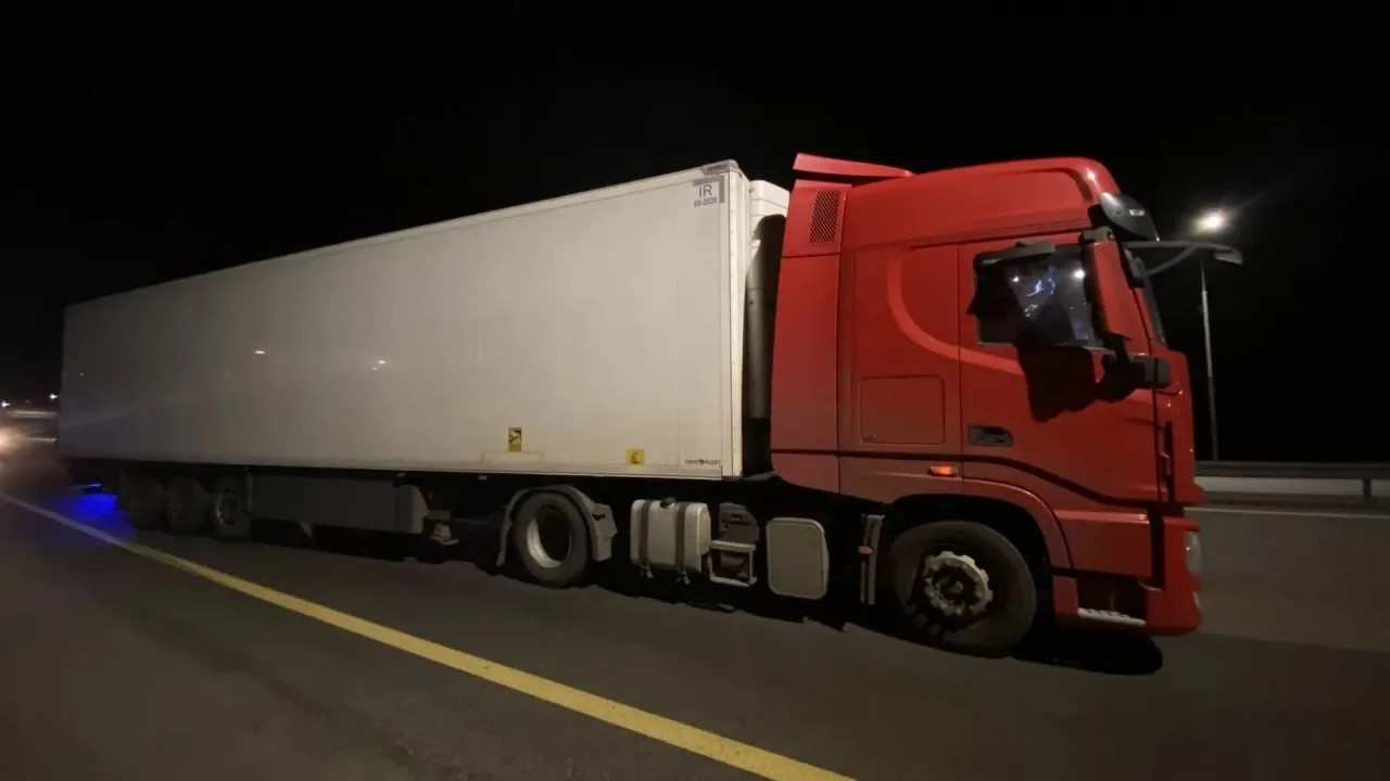 Фура насмерть сбила пешехода на трассе М-4 «Дон» в Лискинском районе