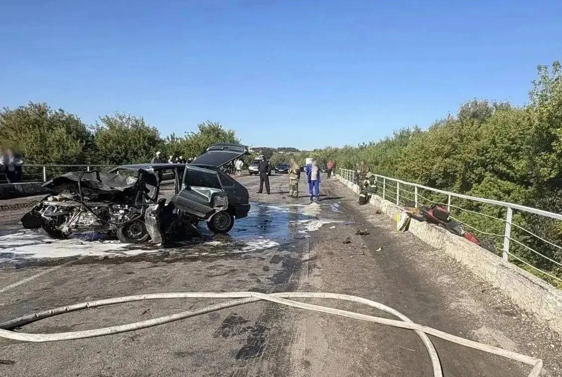 28-летний водитель погиб в ДТП с Ford Transit в Терновском районе