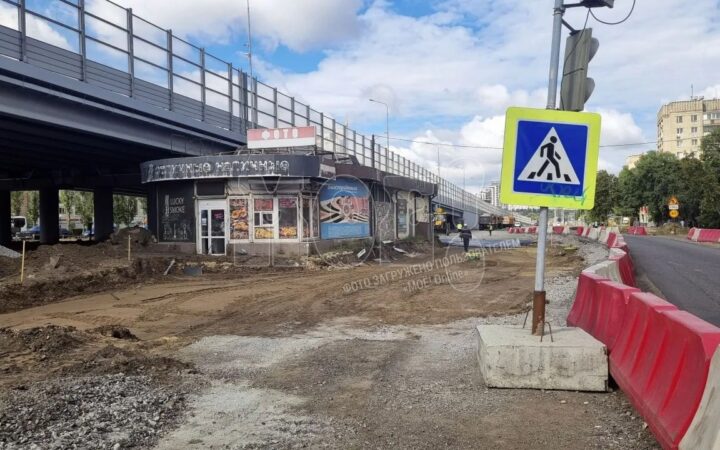Киоск на Остужевской развязке всё-таки снесут
