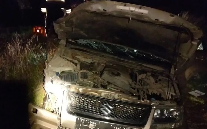 Легковушка врезалась в стоящий КамАЗ и перевернулся в Аннинском районе