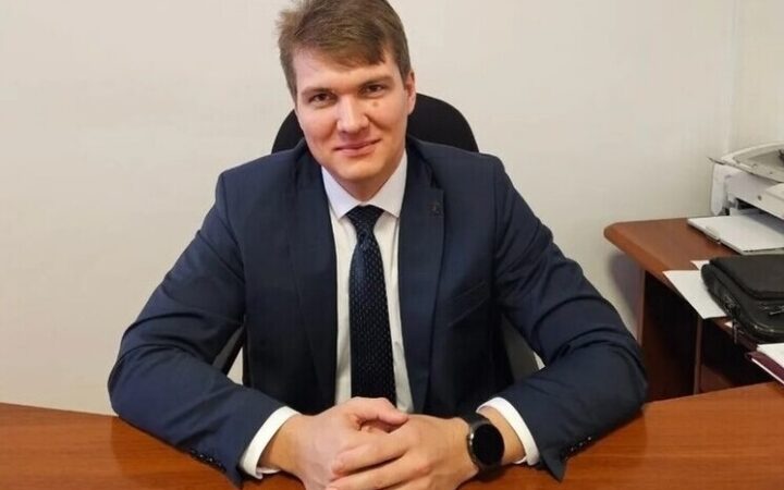 Максим Захаров