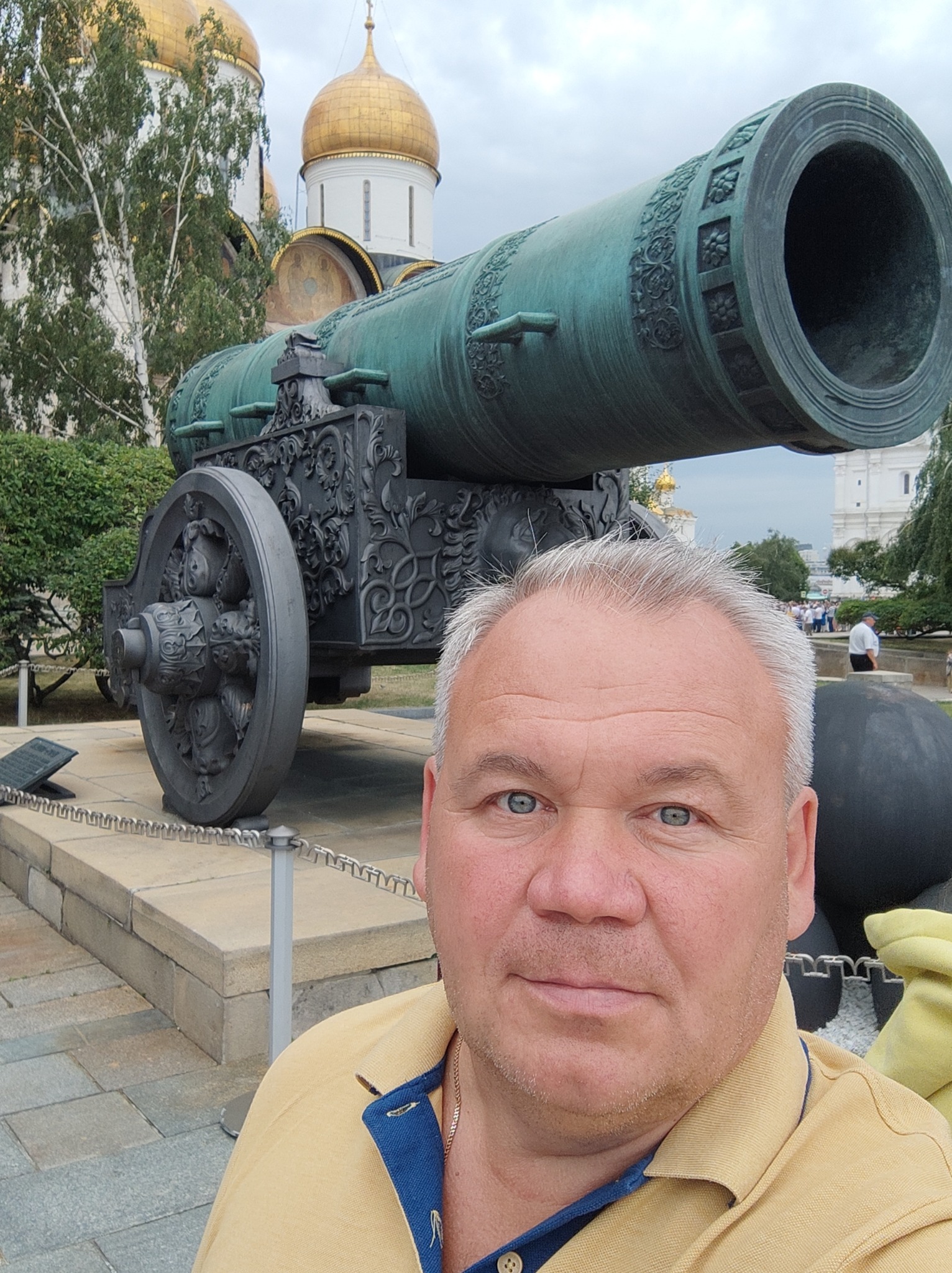 Портрет Алексея, хозяина гостевого дома для рыбаков; фото из личного ВК