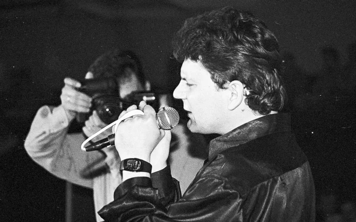 Вы знали, почему Юрий Клинских стал именно Хоем? Музыкант сам рассказал историю своего имени