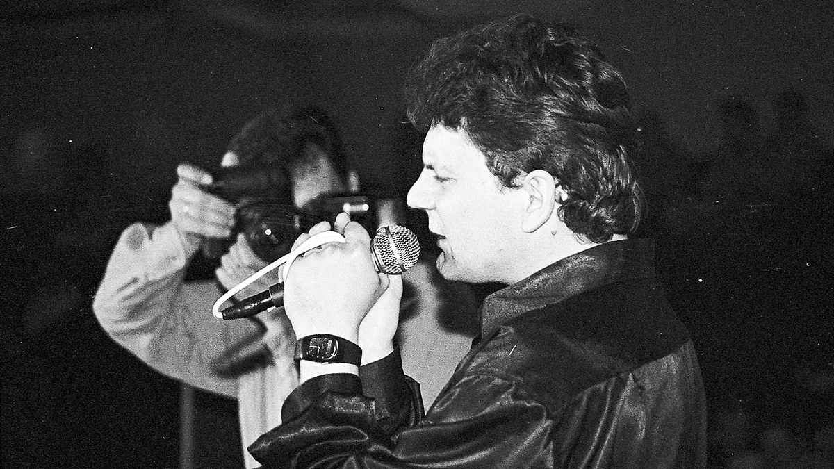 Вы знали, почему Юрий Клинских стал именно Хоем? Музыкант сам рассказал историю своего имени