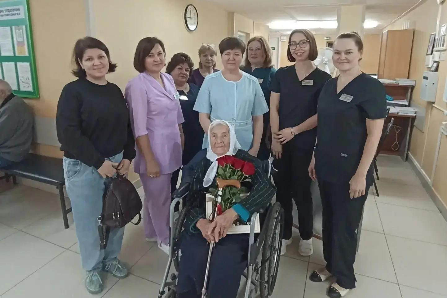 Воронежские врачи вернули зрение 100-летней пациентке